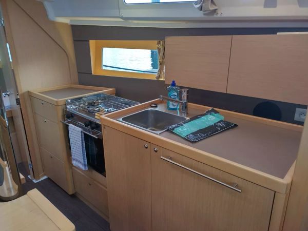 Beneteau Oceanis 35 | Zomer