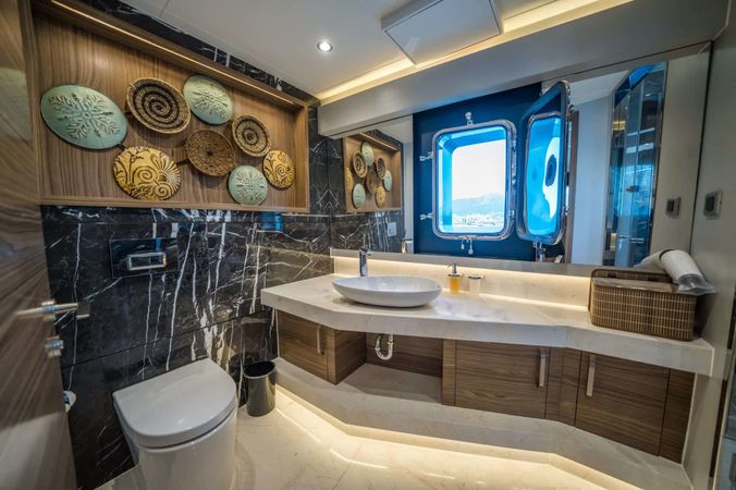 Custom Built 138 | Deep Water