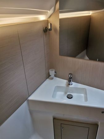 Beneteau Oceanis 40.1 | Raz Kaiou
