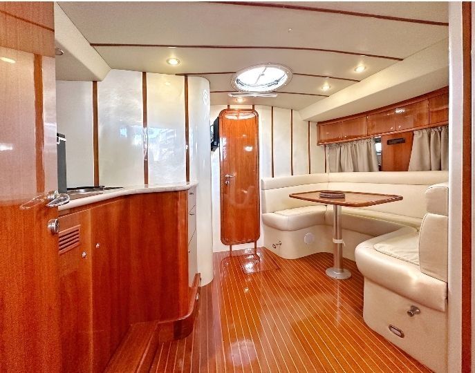 Airon Marine 47 | Free time