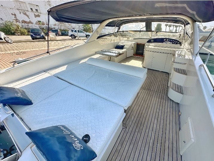 Airon Marine 47 | Free time