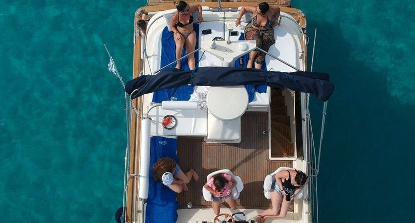 ACM Dufour Dynasty 43 | Sissy