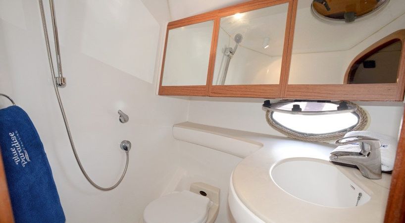 ACM Dufour Dynasty 43 | Sissy