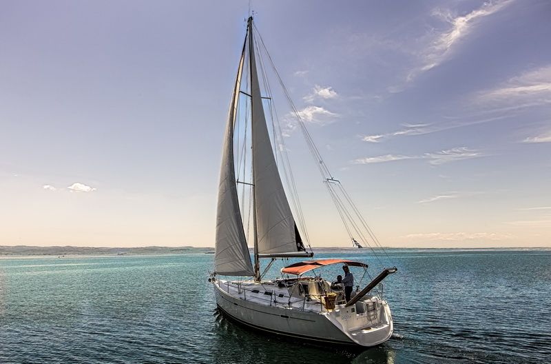 Beneteau Oceanis Clipper 393 | Okeanis