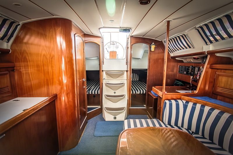 Beneteau Oceanis Clipper 393 | Okeanis