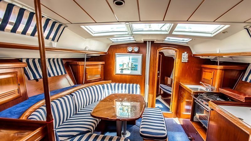 Beneteau Oceanis Clipper 393 | Okeanis