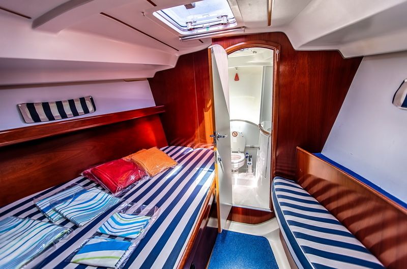 Beneteau Oceanis Clipper 393 | Okeanis