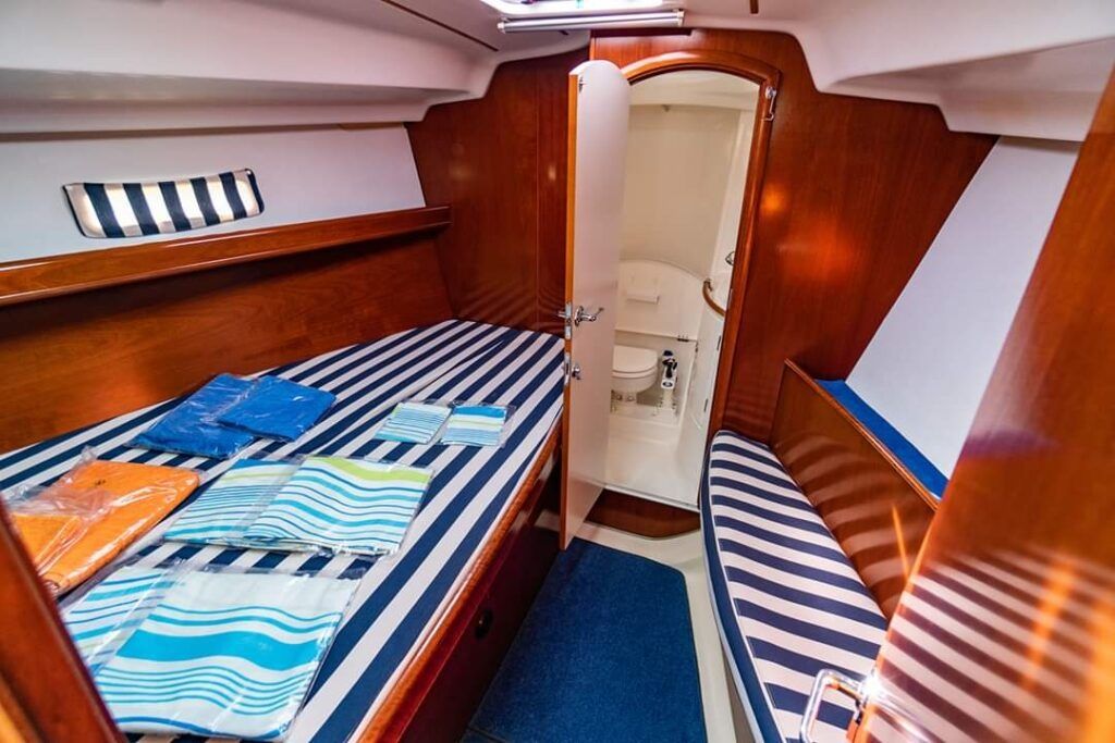 Beneteau Oceanis Clipper 393 | Okeanis