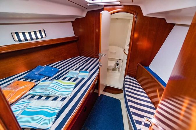 Beneteau Oceanis Clipper 393 | Okeanis