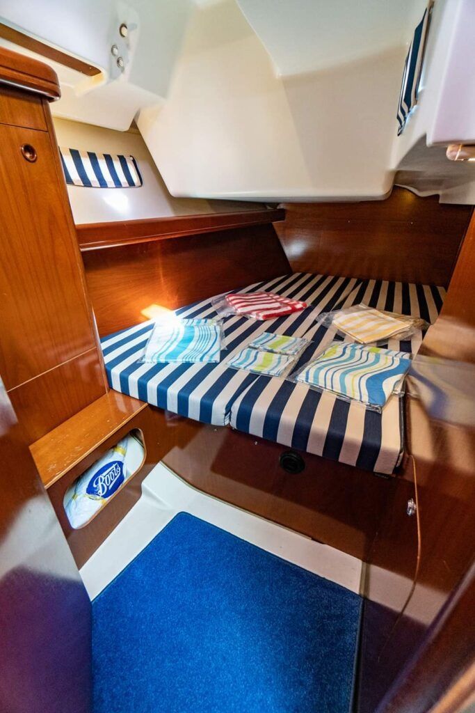 Beneteau Oceanis Clipper 393 | Okeanis