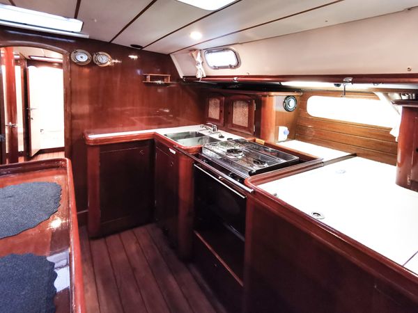 Beneteau 50 | Bifrost