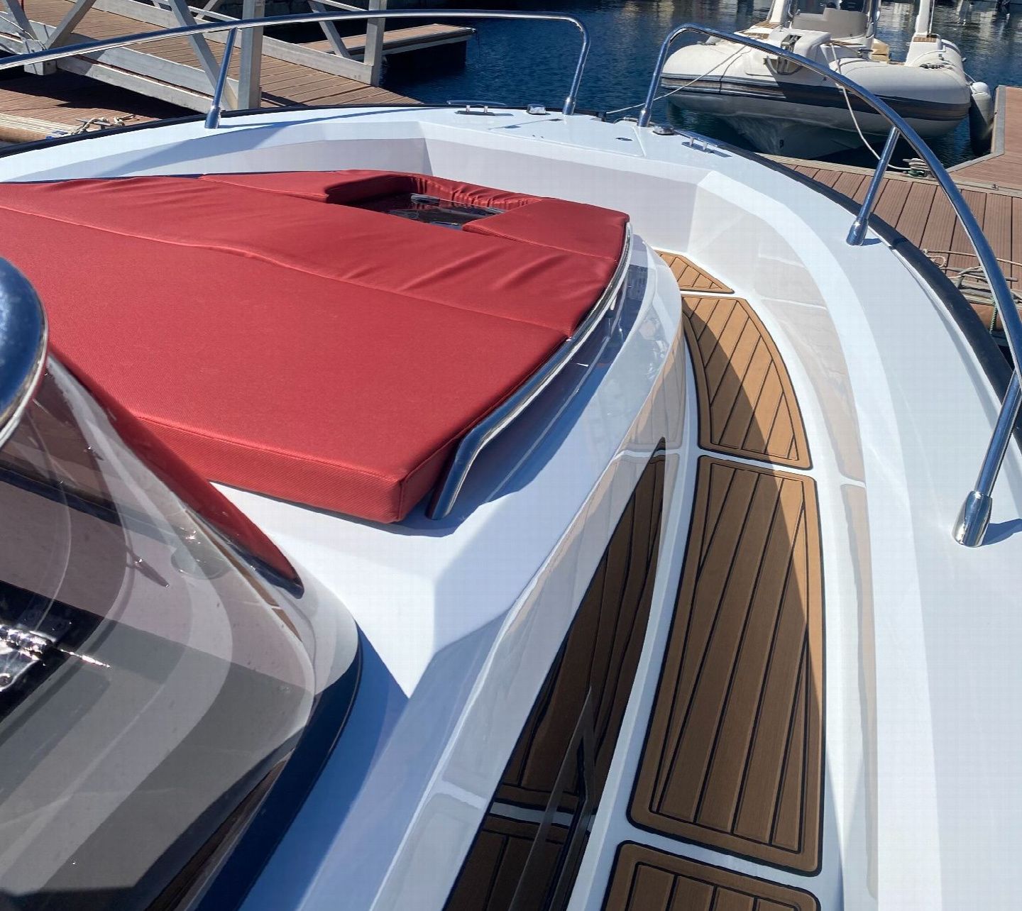 Pyxis Yacht 30 WA | Gal