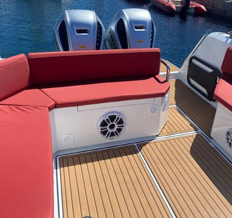 Pyxis Yacht 30 WA | Gal