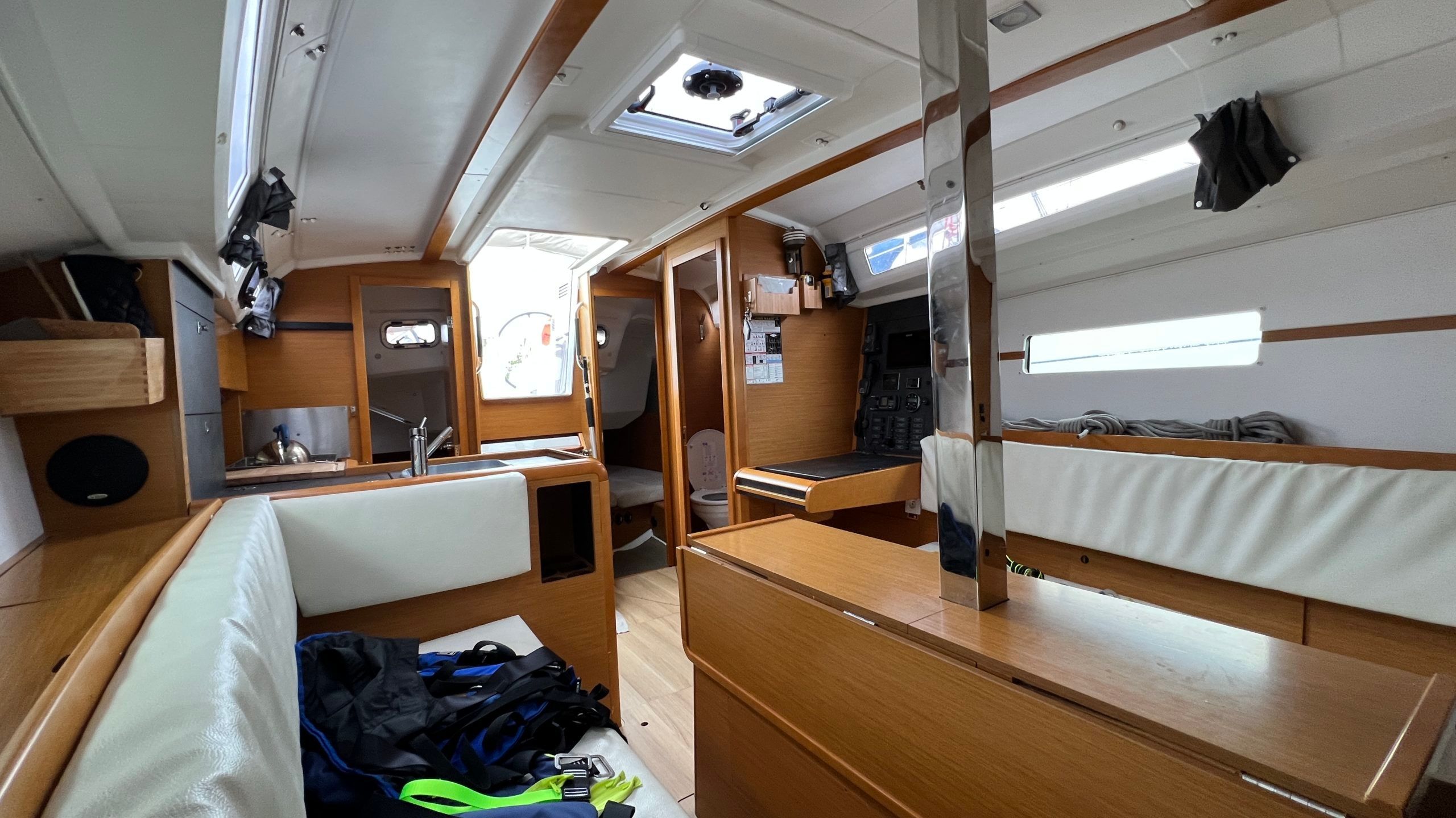 Jeanneau Sun Odyssey 349 | Kashmir