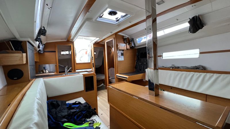 Jeanneau Sun Odyssey 349 | Kashmir