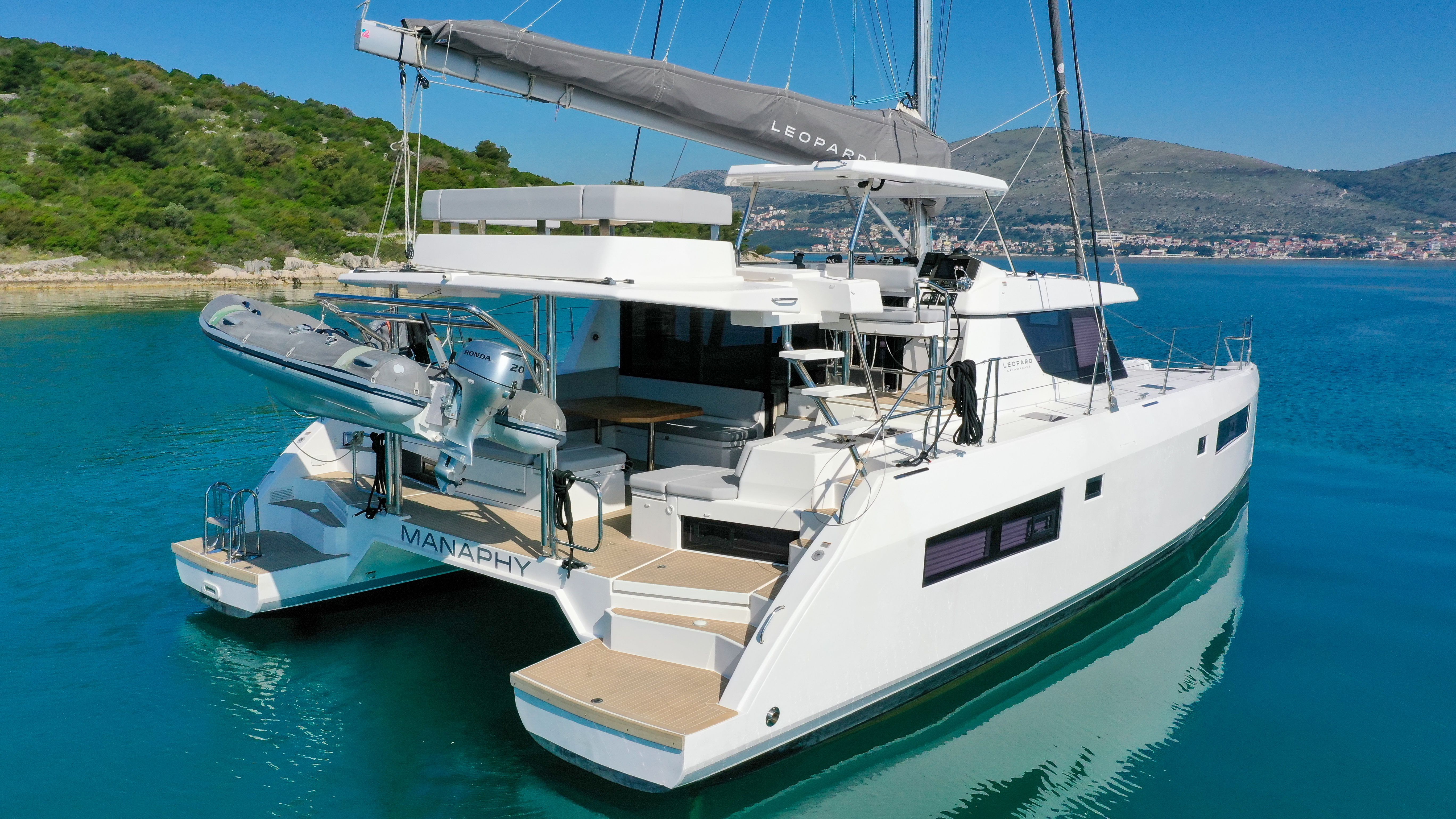 Leopard 45 | Manaphy