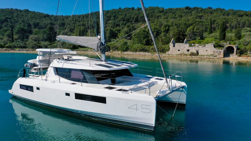 Leopard 45 | Manaphy