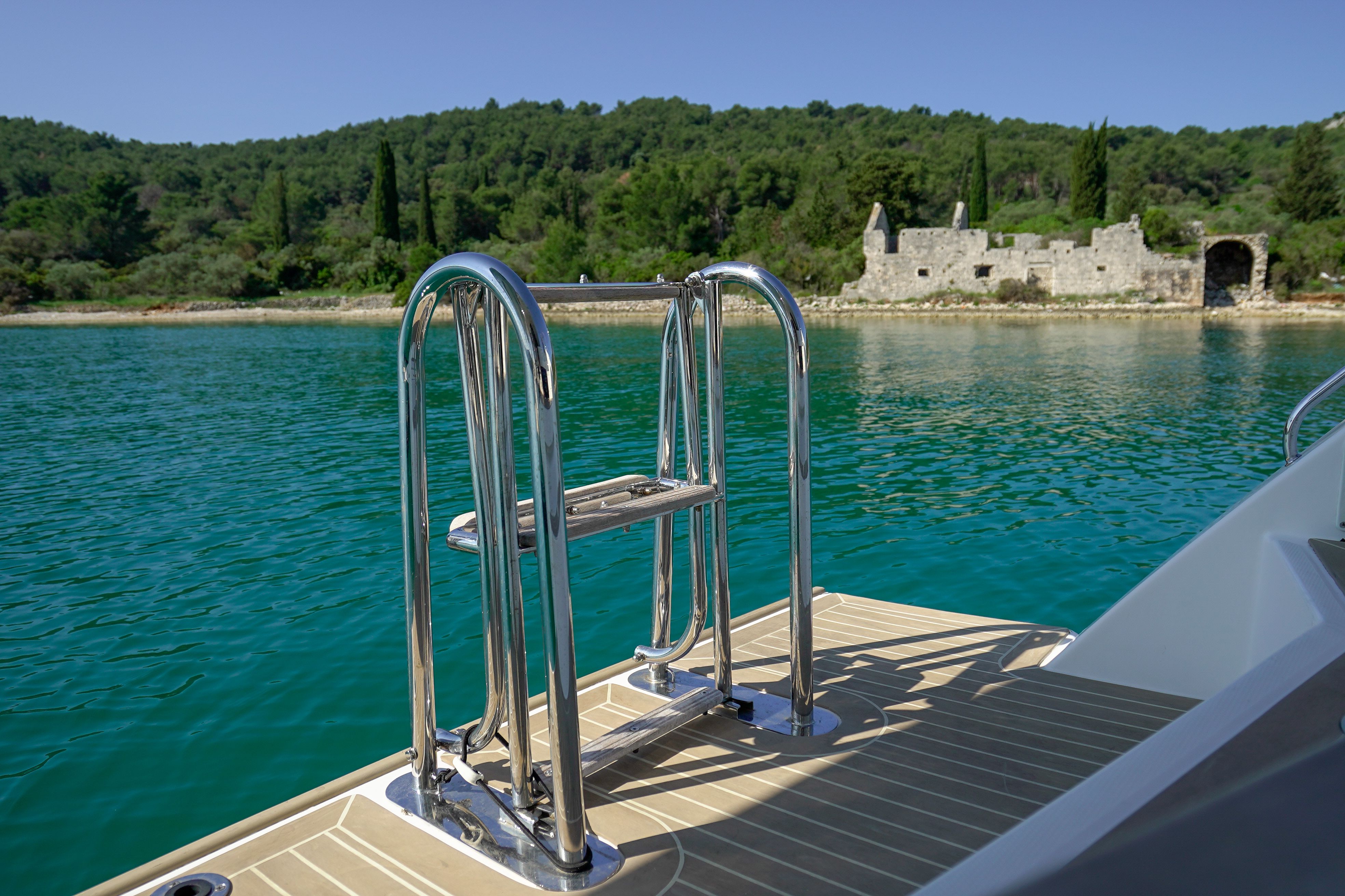 Leopard 45 | Manaphy