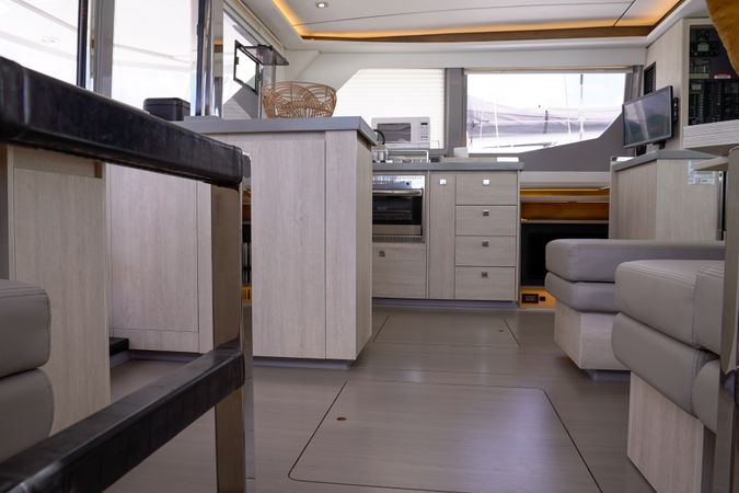 Leopard 45 | Manaphy