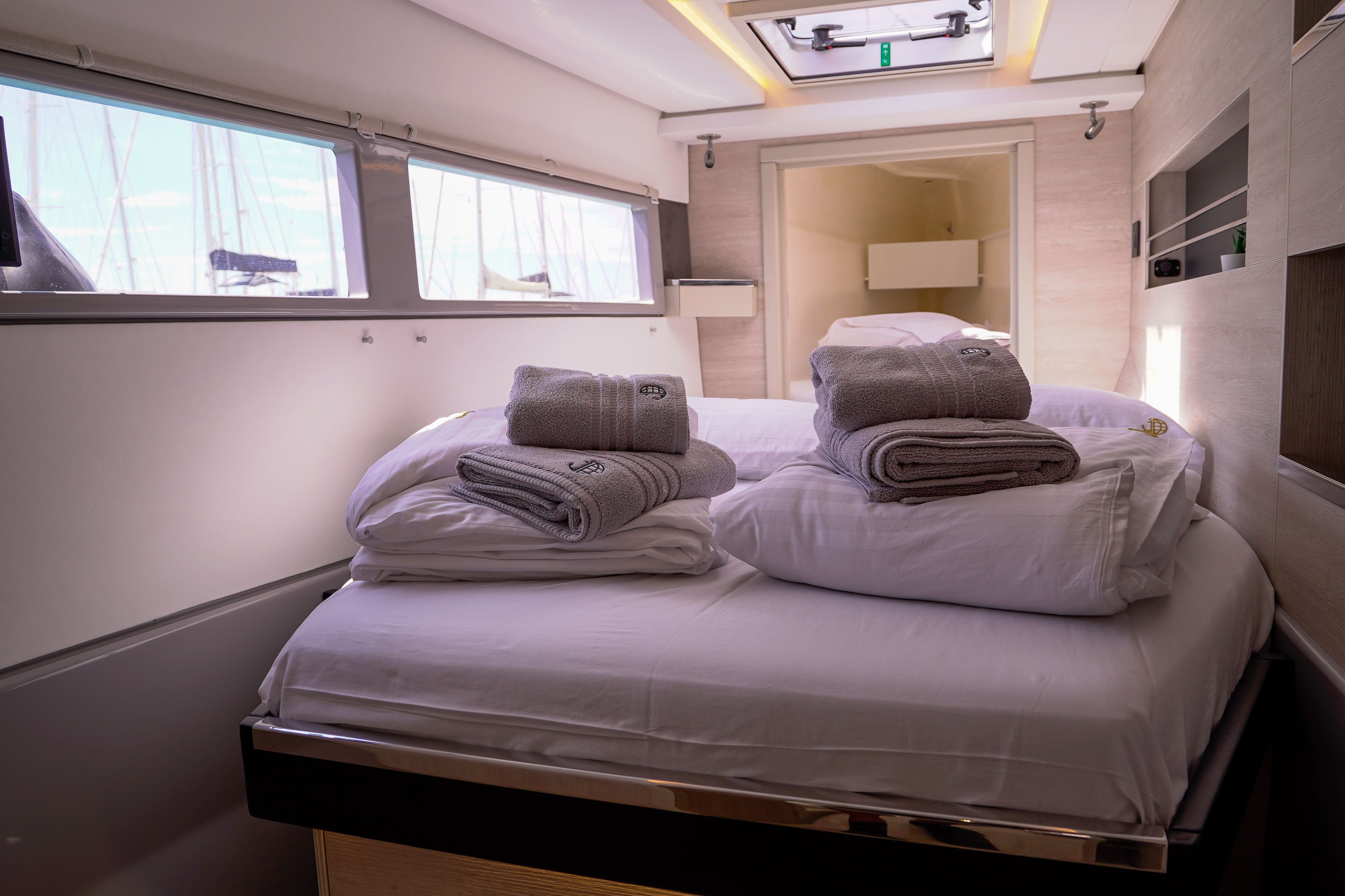 Leopard 45 | Manaphy