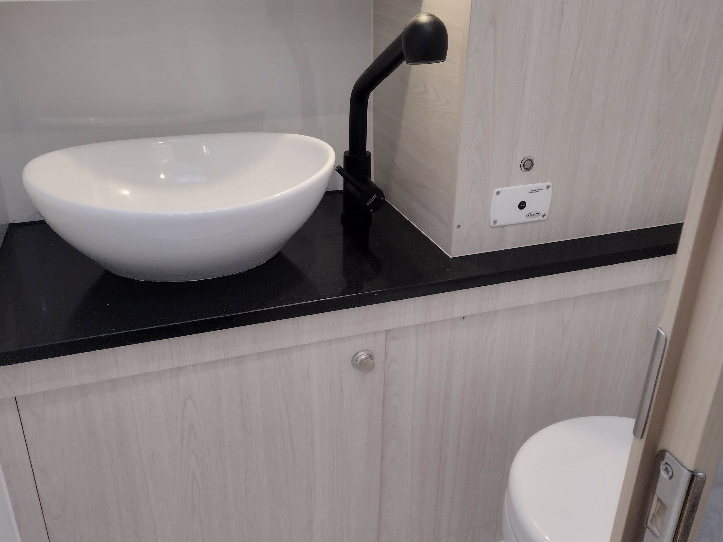 Antila 33 | Casablanca