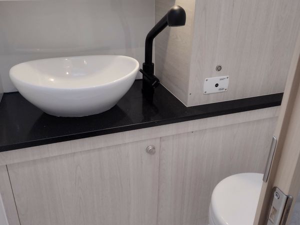 Antila 33 | Casablanca