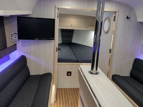 Antila 33 | Casablanca