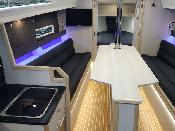 Antila 33 | Casablanca