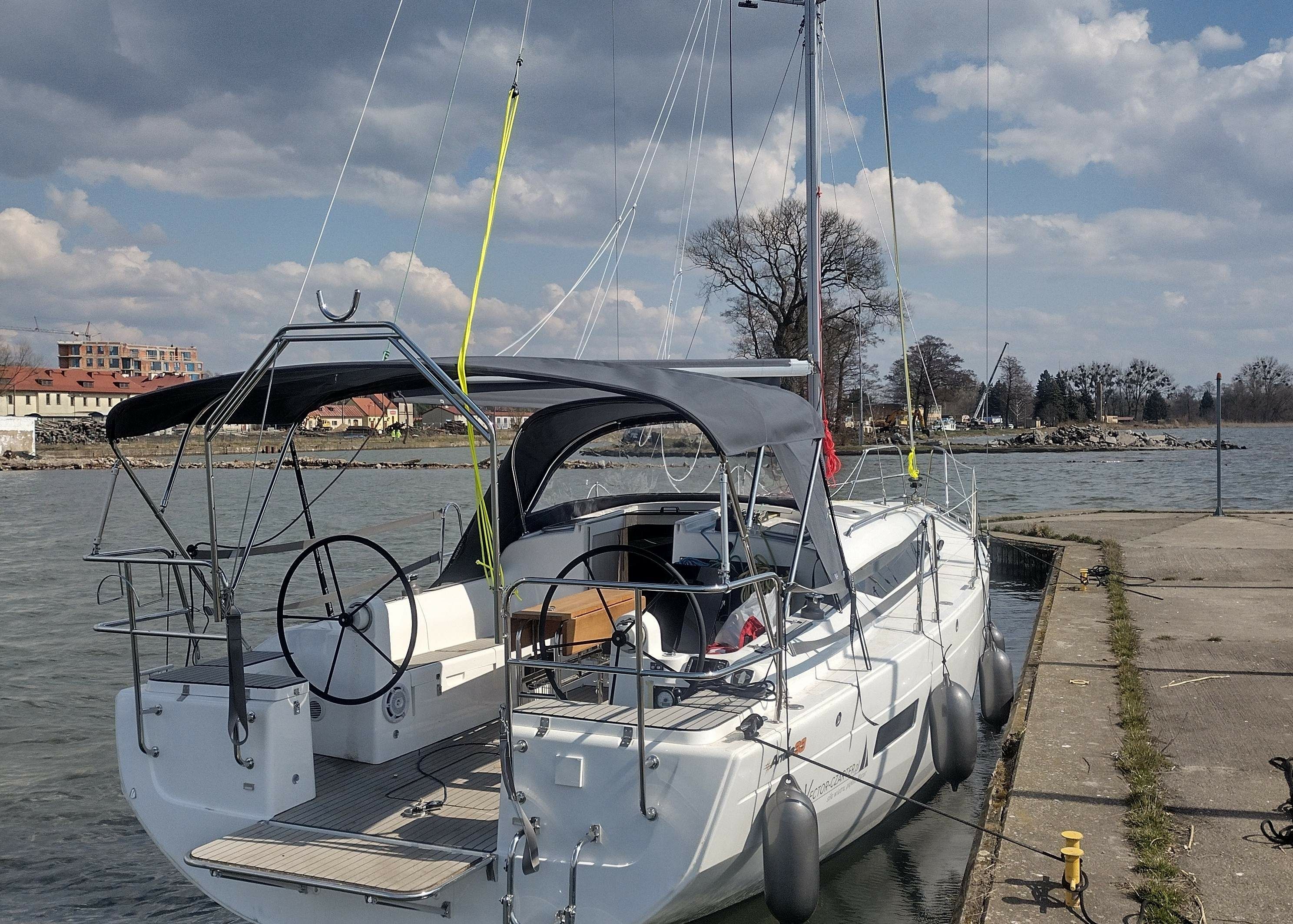 Antila 33 | Casablanca