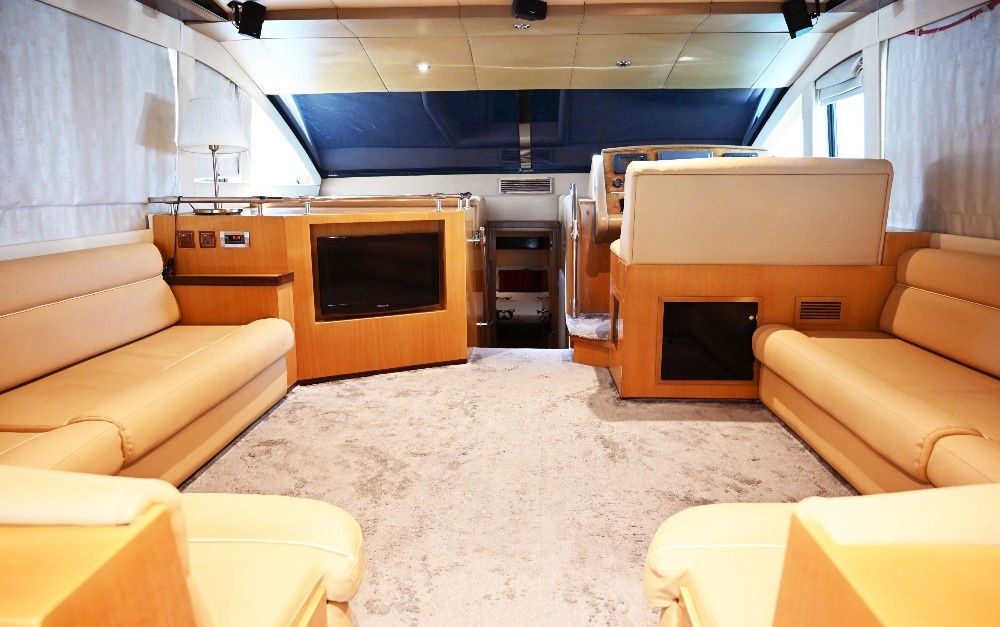 Gulf Craft Majesty 56 | Royal Majesty