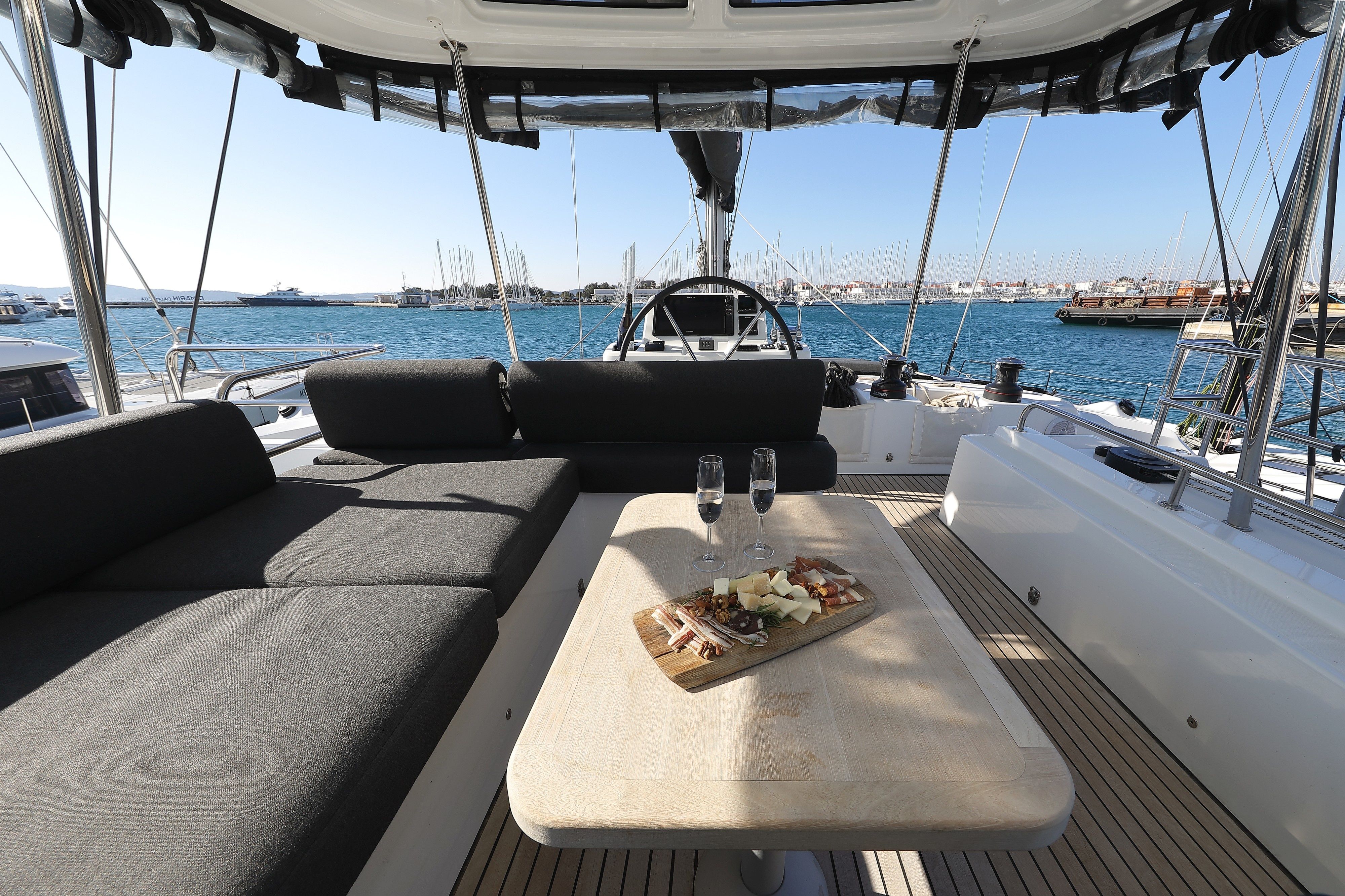 Lagoon 51 | Serendipity