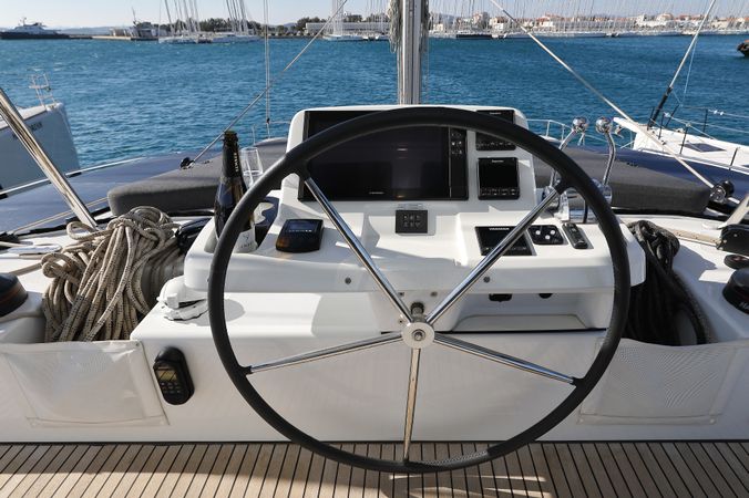 Lagoon 51 | Serendipity