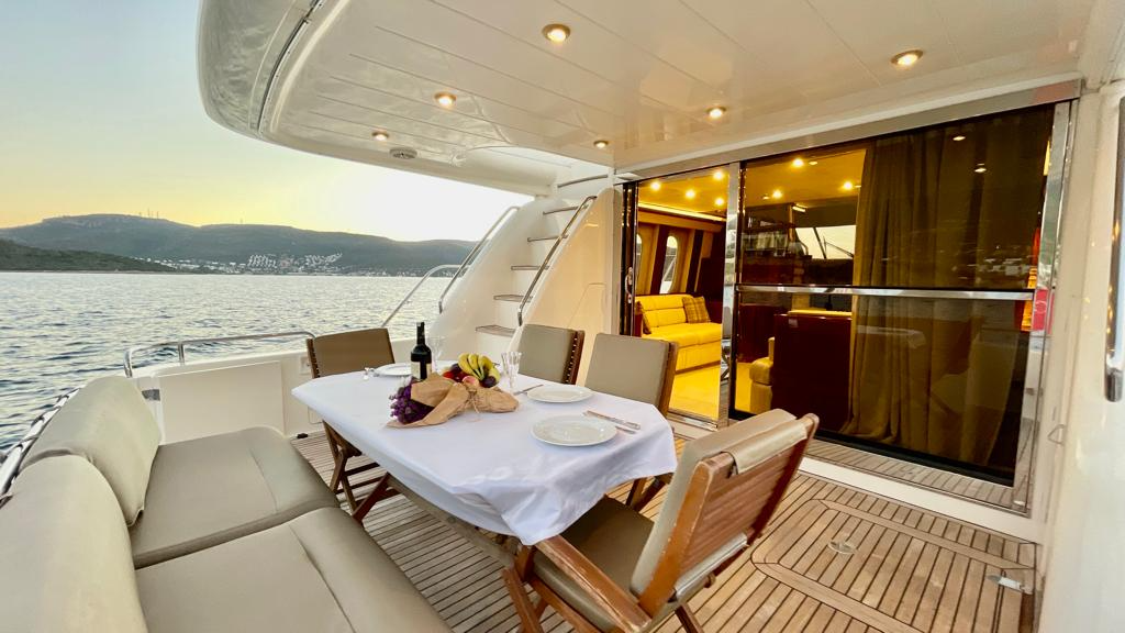 Princess 20 | Carmen