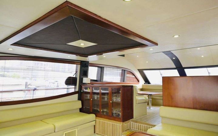 Al Shaali Marine 70 | Superfly