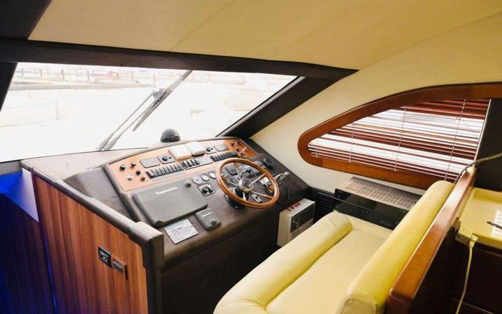 Al Shaali Marine 70 | Superfly