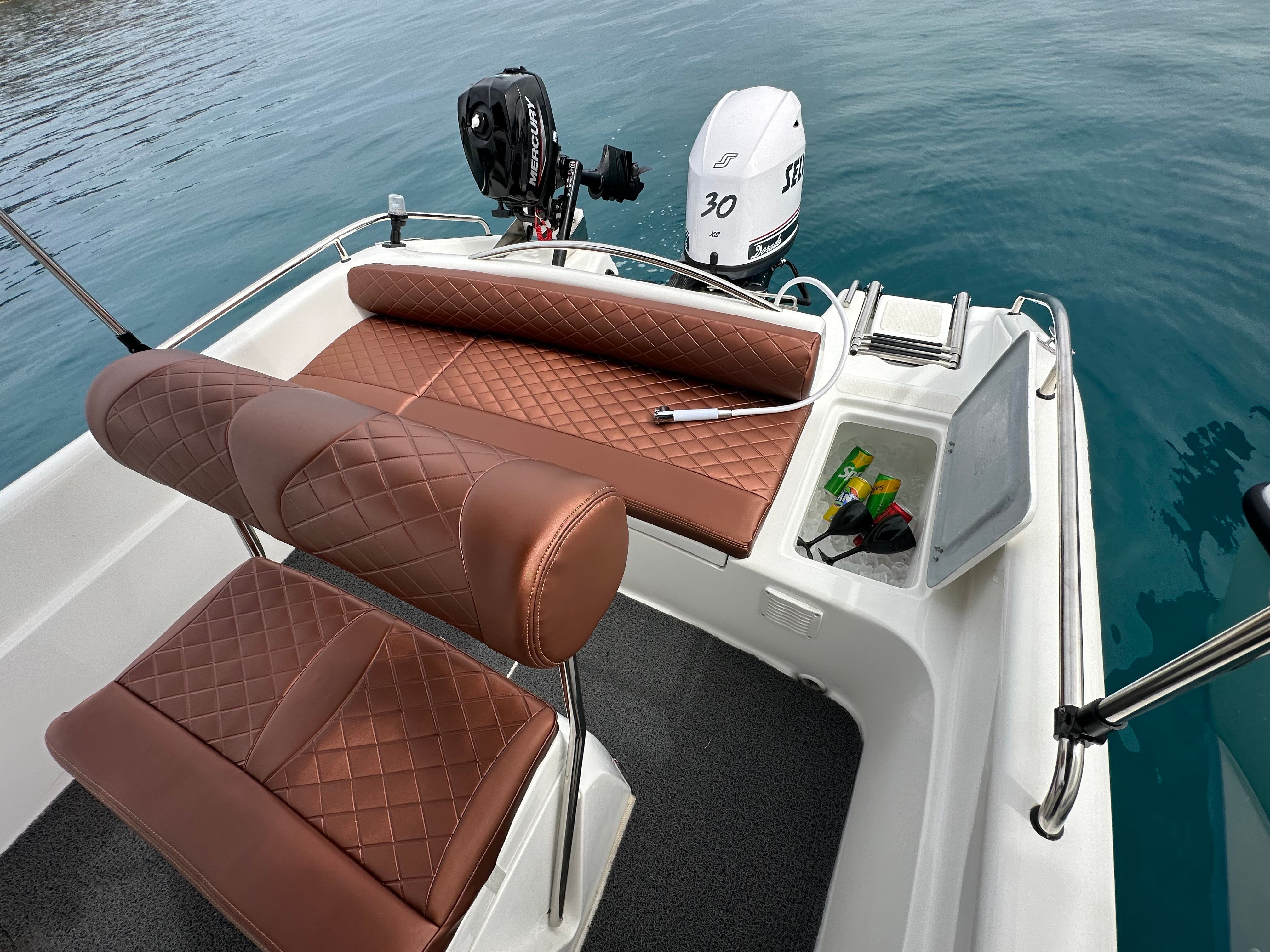 Poseidon Blue Water 185 | 23