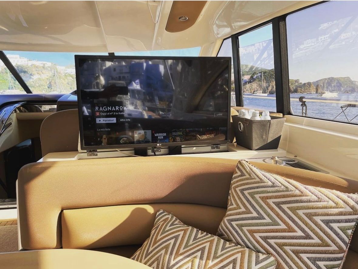 Princess V65 | Frappe'