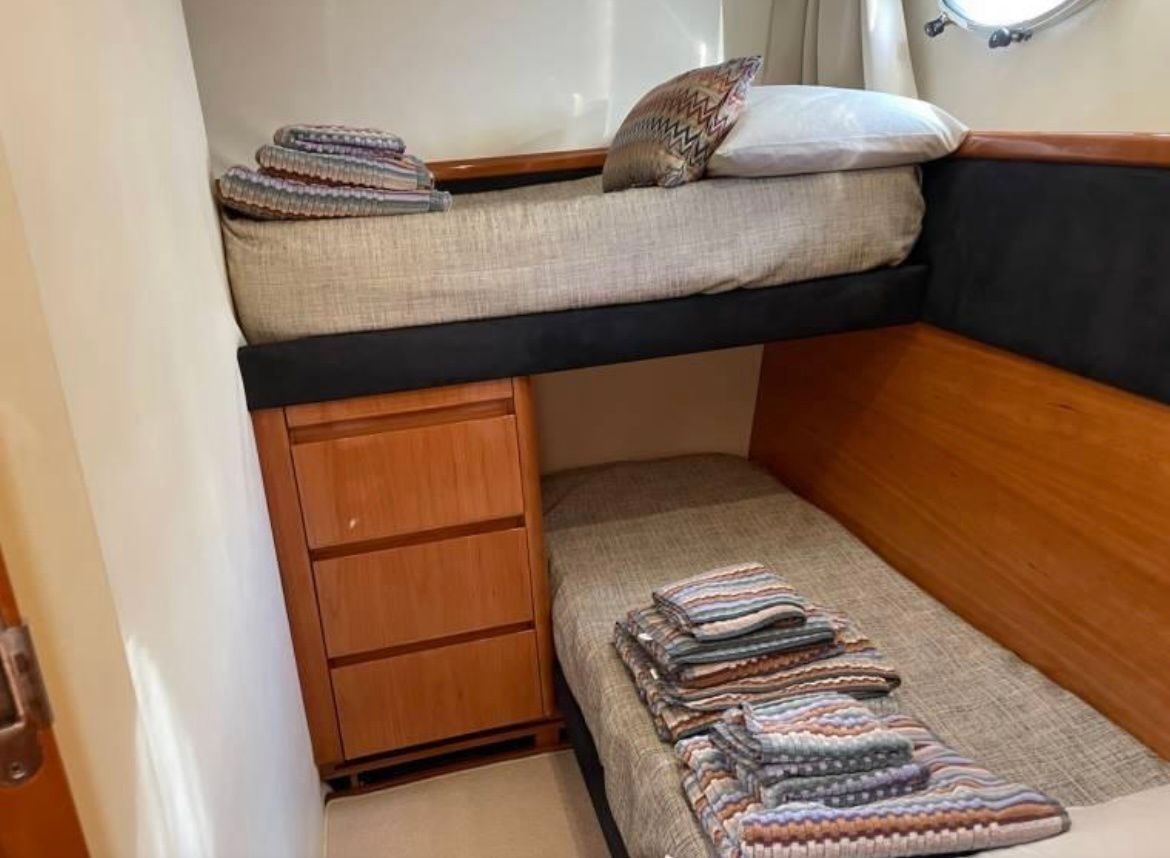 Princess V65 | Frappe'