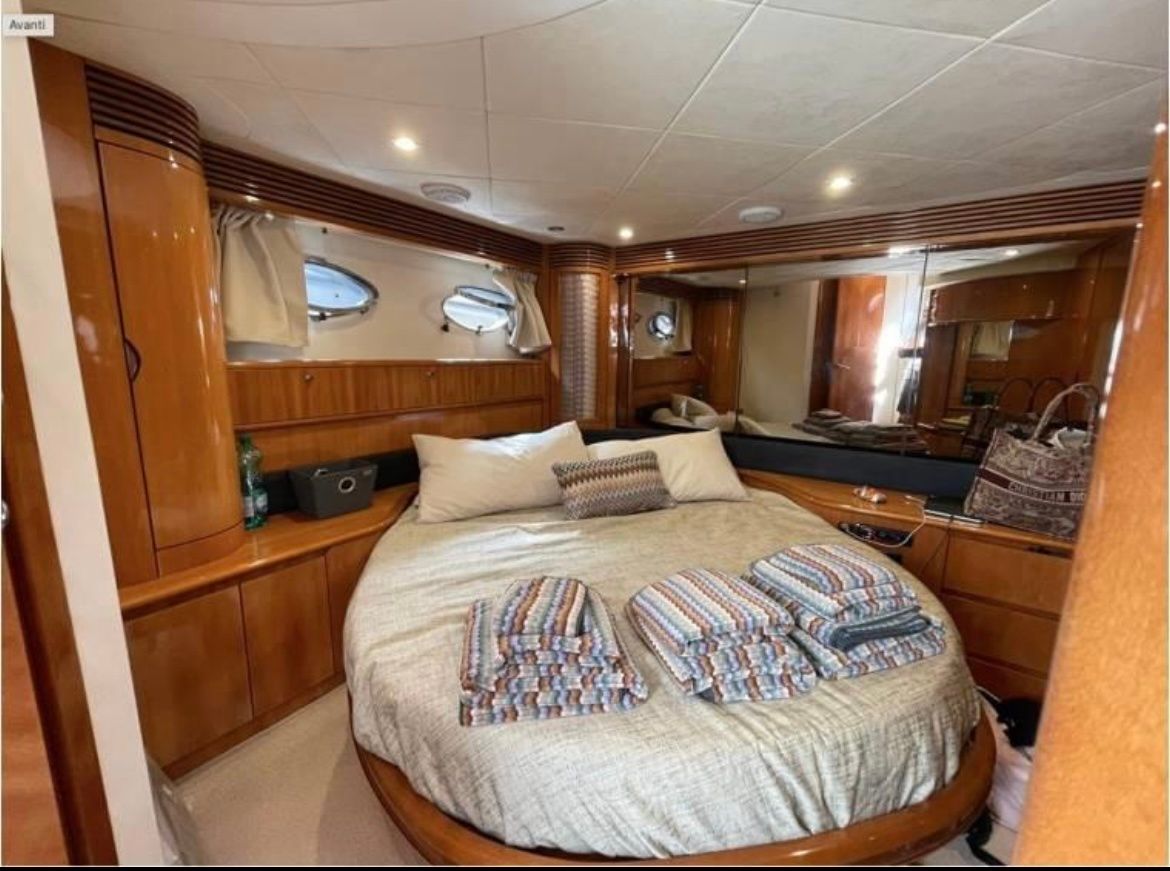 Princess V65 | Frappe'