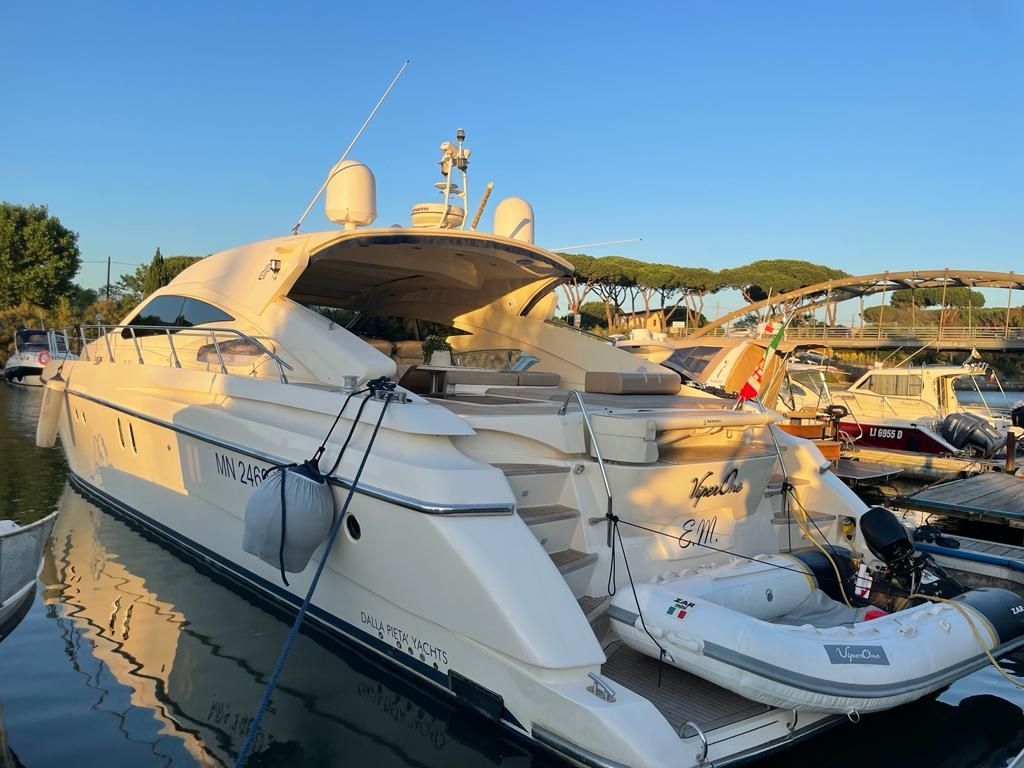 Dalla Pieta 56 | Viper One