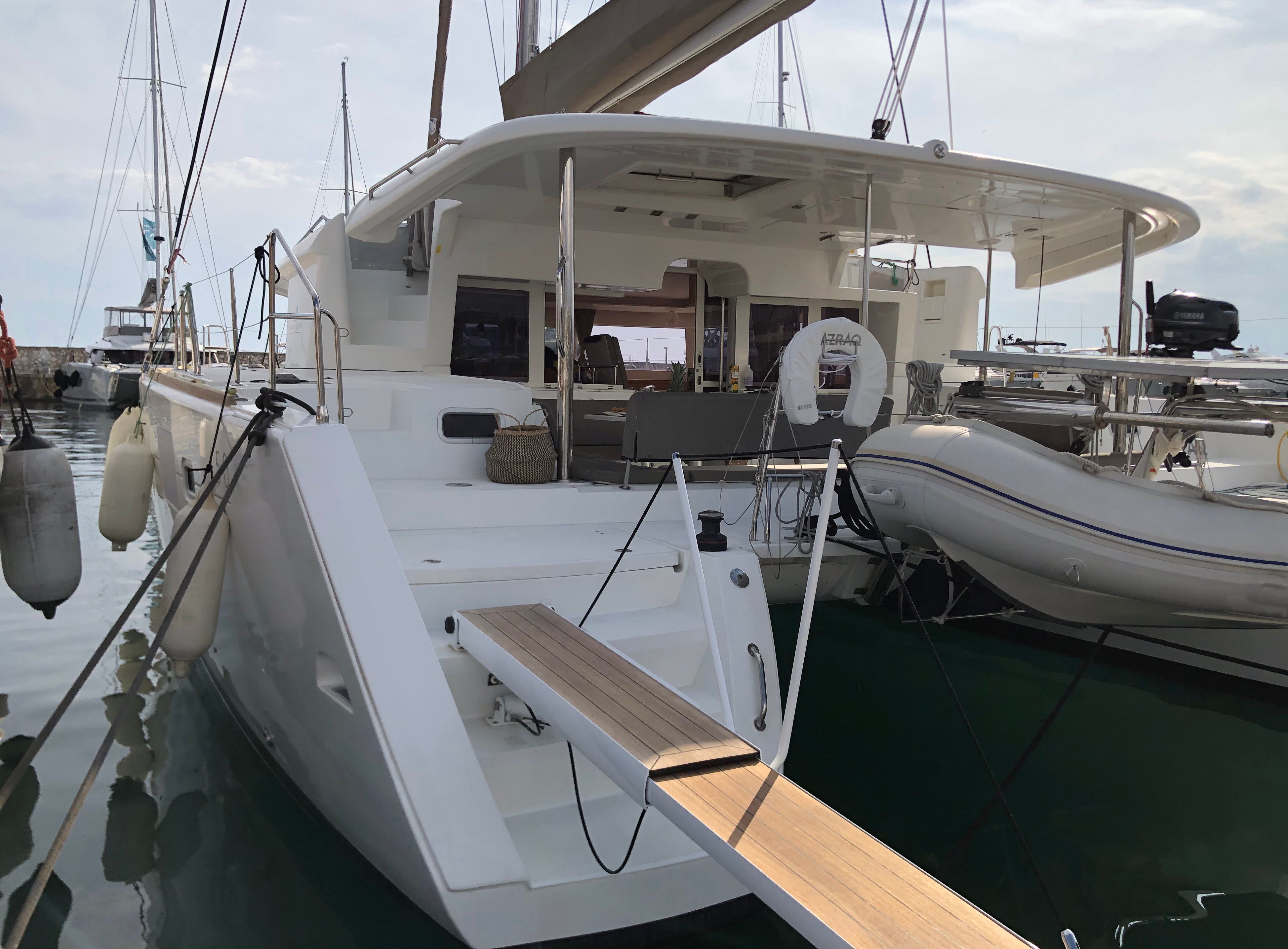 Lagoon 450 F | Azraq