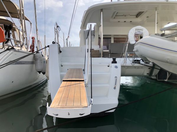 Lagoon 450 F | Azraq