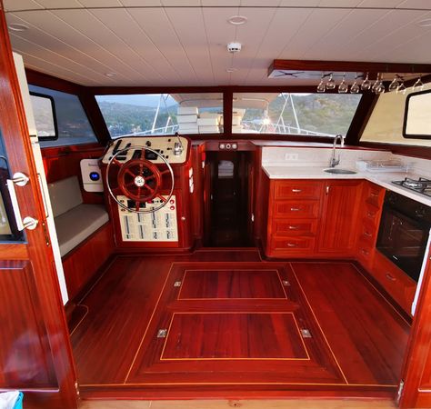 Custom Built 55 | Emine U