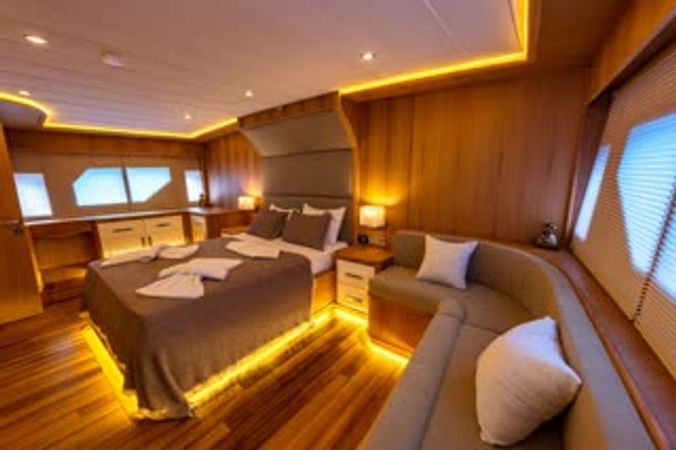 Trawler 85 | Simay M