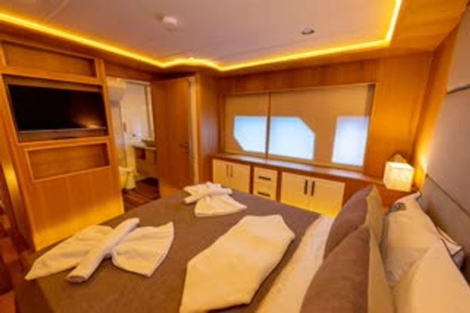 Trawler 85 | Simay M