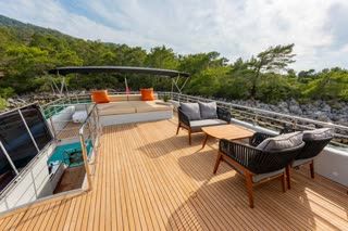 Trawler 85 | Simay M