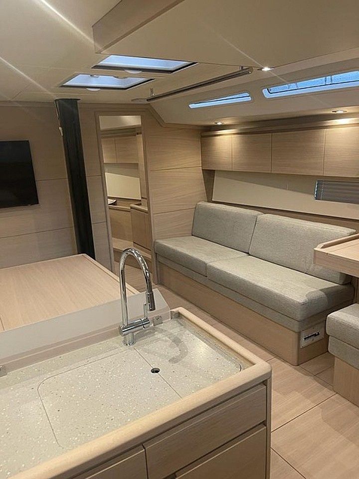 Solaris 47 | Capriccio