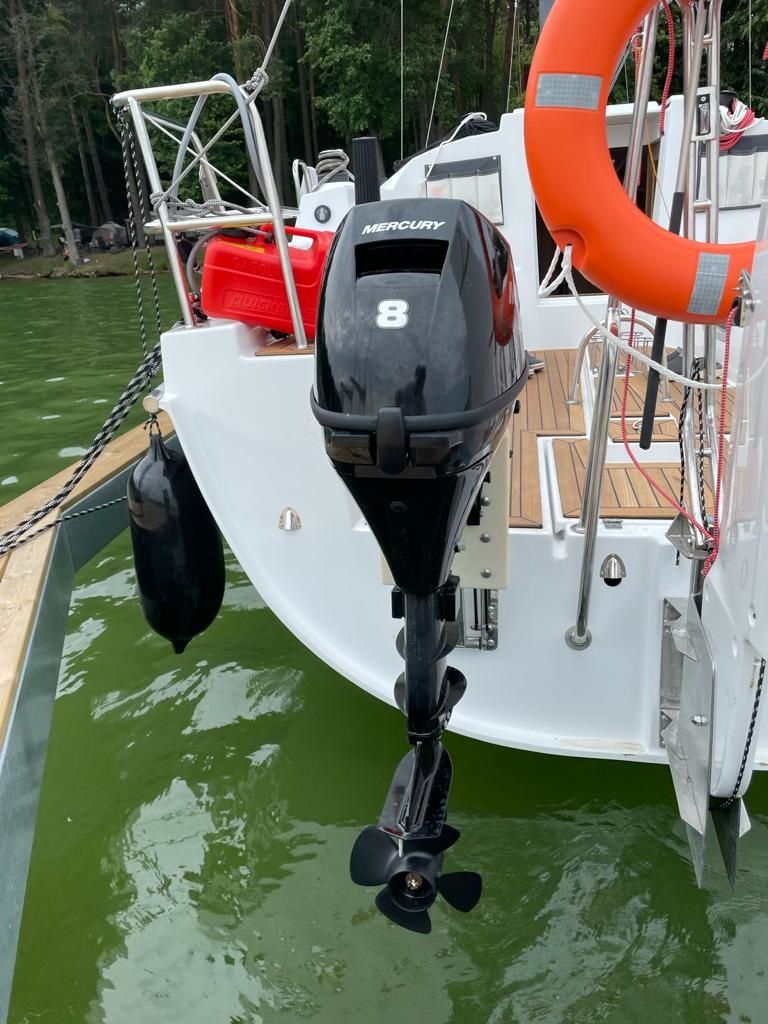 Aquatic 28 | Get Lucky