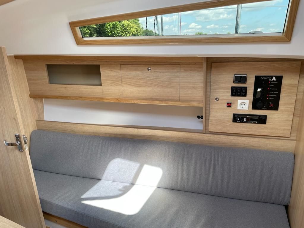 Aquatic 28 | Get Lucky