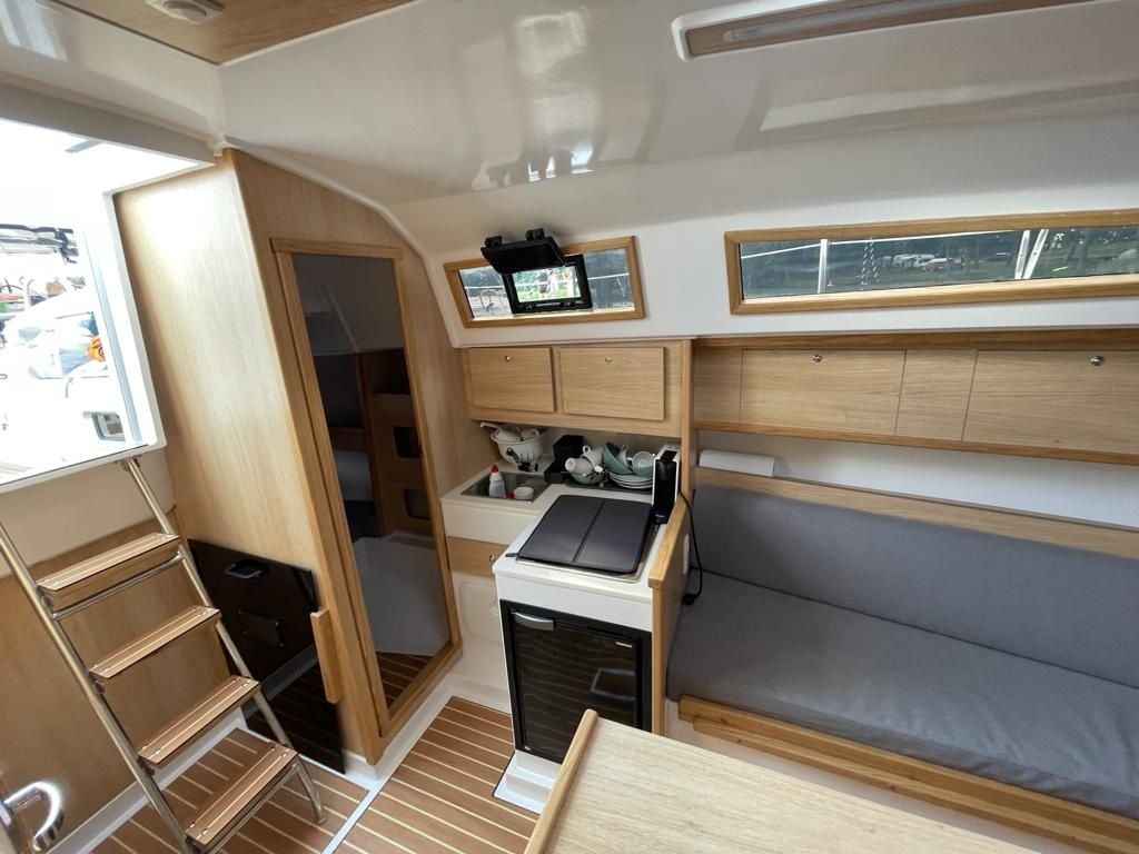 Aquatic 28 | Get Lucky